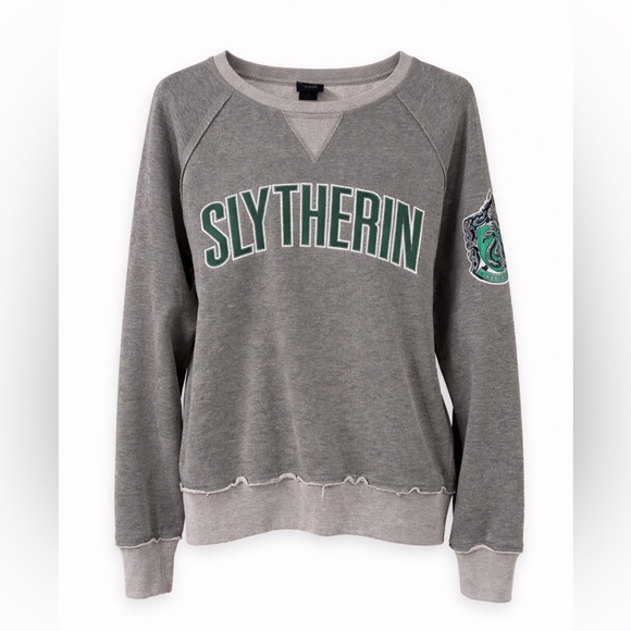The Wizarding World of Harry Potter Slytherin Sweatshirt - Size Medium - Picture 2 of 4